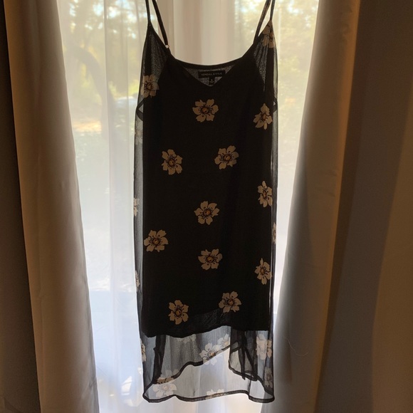 Kendall and Kylie x PacSun Flowery Slip Dress - Picture 1 of 3
